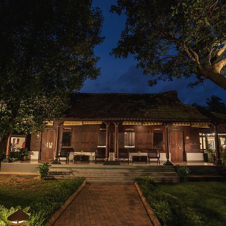 Vedic Village Retreat Kodungallur Kochi エクステリア 写真