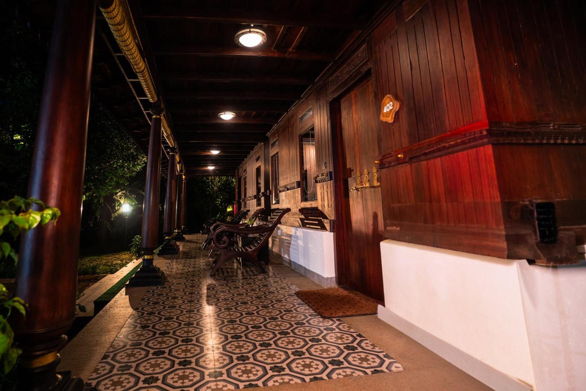 Vedic Village Retreat Kodungallur Kochi エクステリア 写真