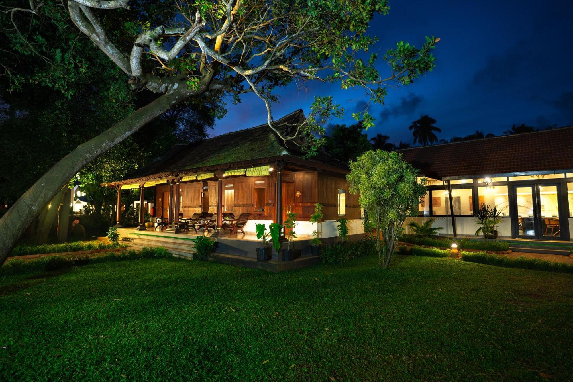 Vedic Village Retreat Kodungallur Kochi エクステリア 写真