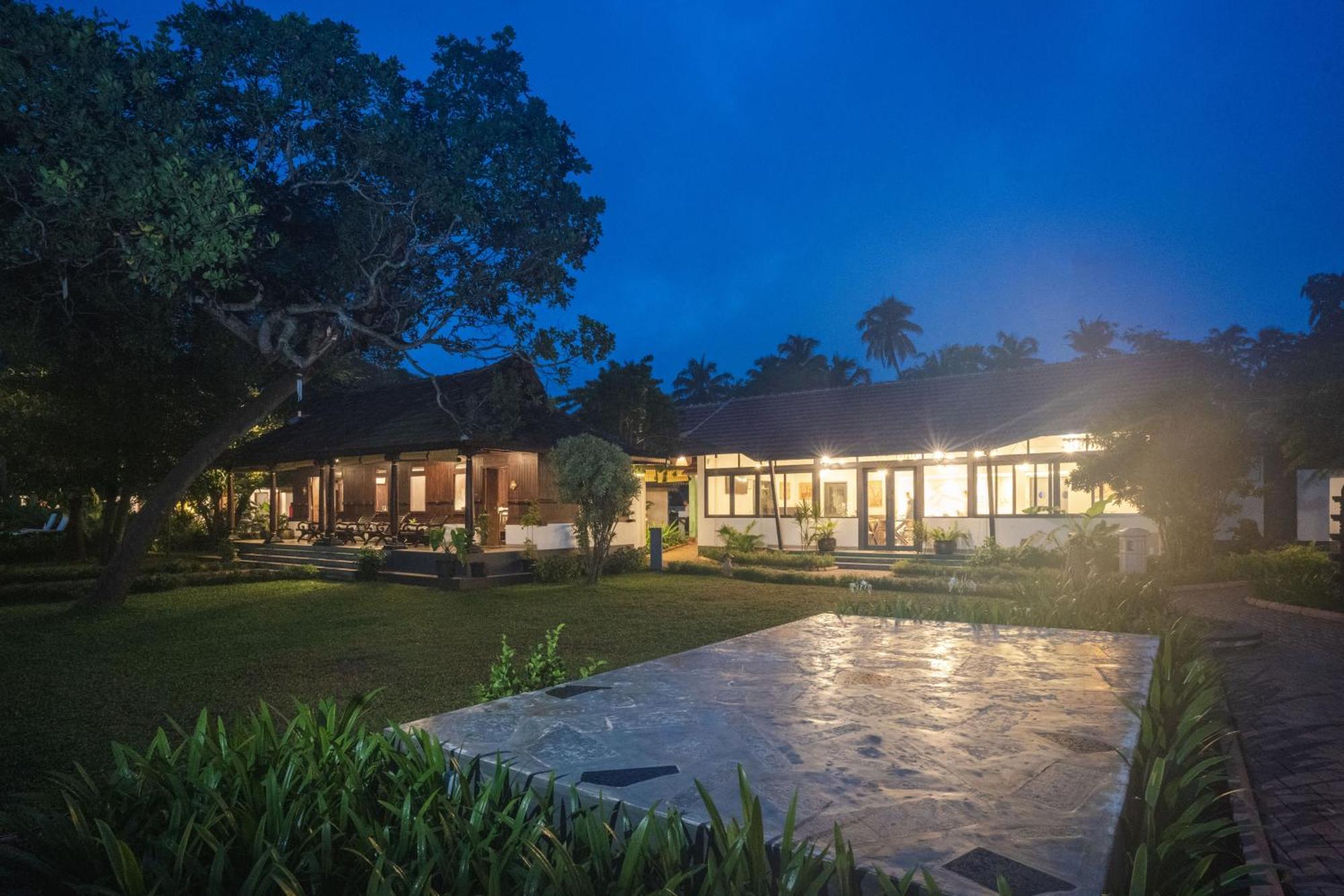 Vedic Village Retreat Kodungallur Kochi エクステリア 写真