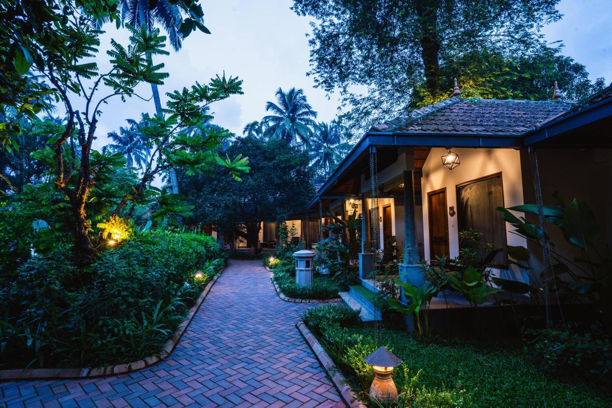 Vedic Village Retreat Kodungallur Kochi エクステリア 写真
